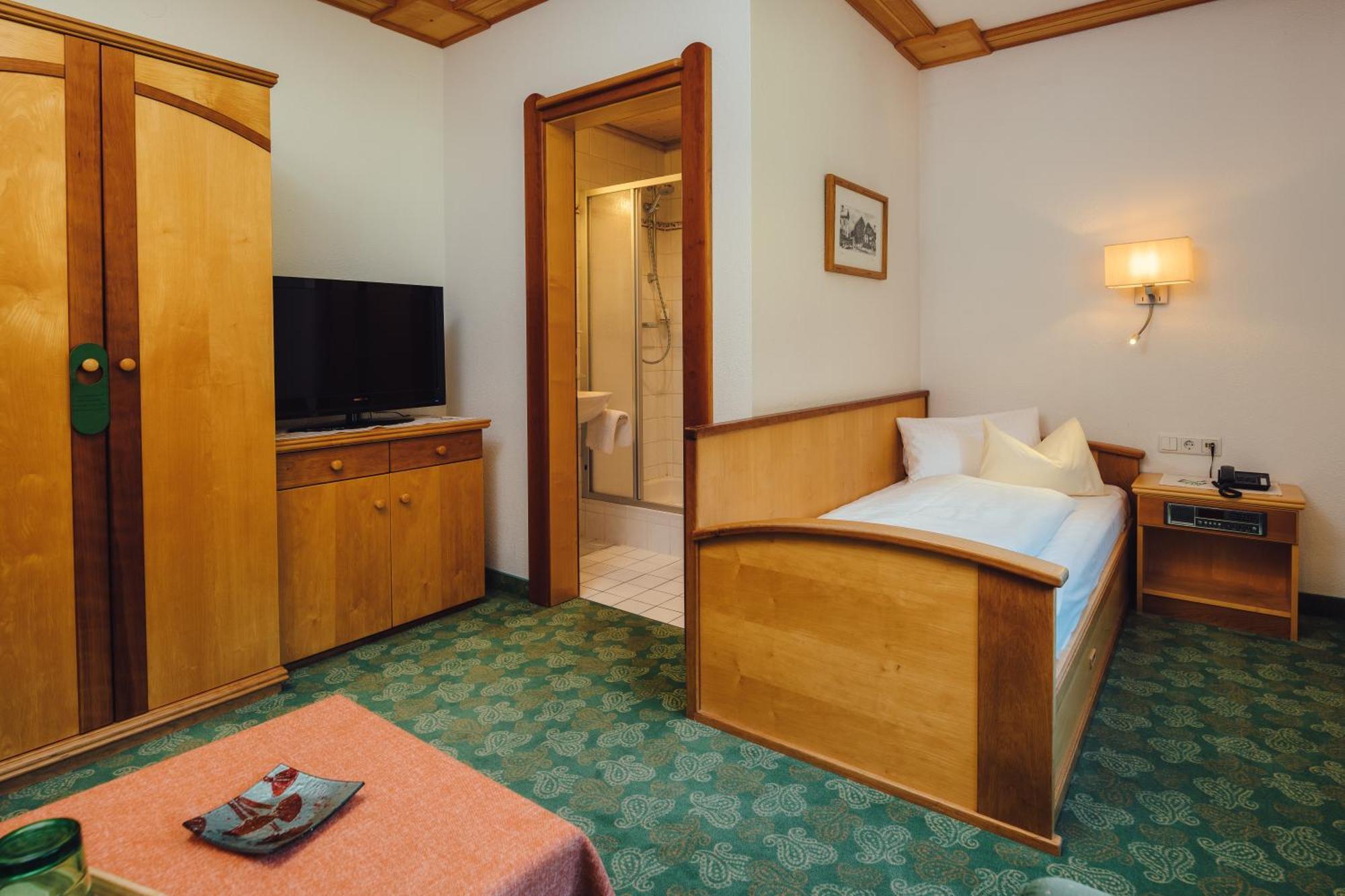 לאנדק Huber Hotel Tramserhof מראה חיצוני תמונה