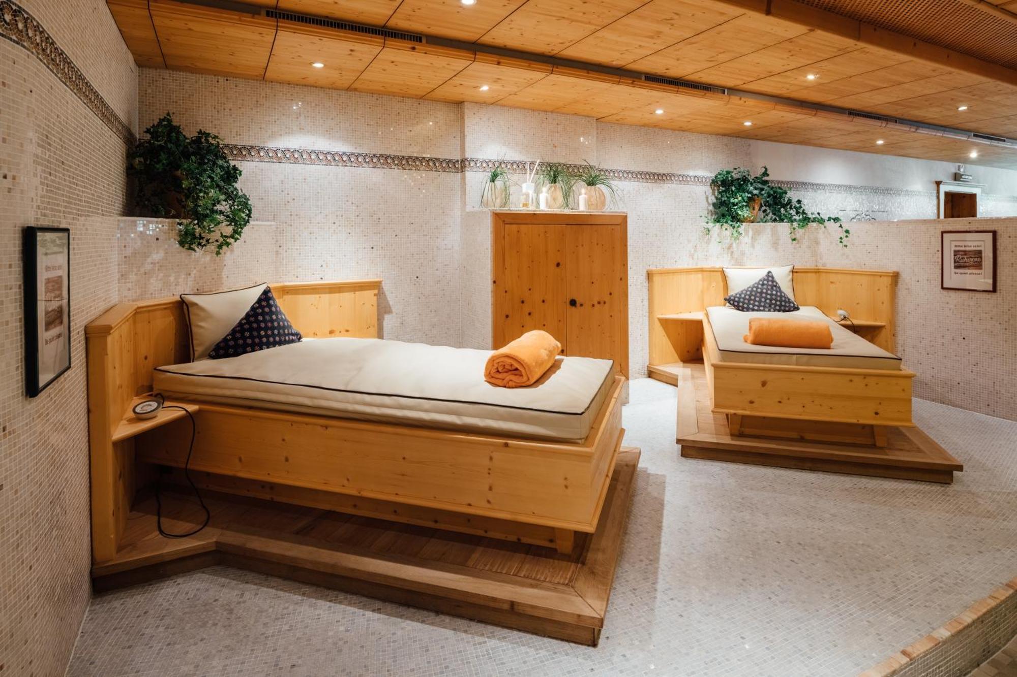 לאנדק Huber Hotel Tramserhof מראה חיצוני תמונה