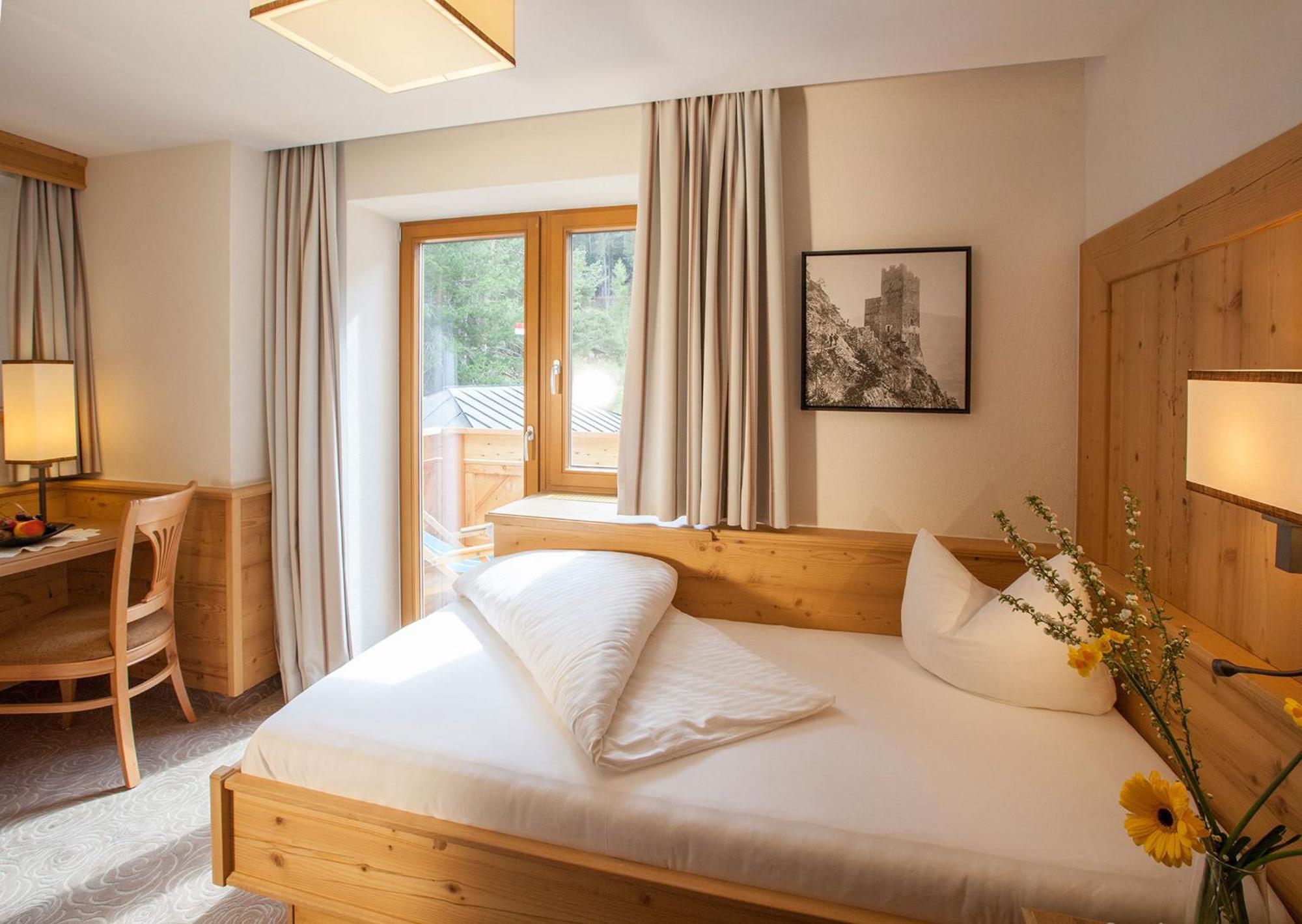 לאנדק Huber Hotel Tramserhof חדר תמונה